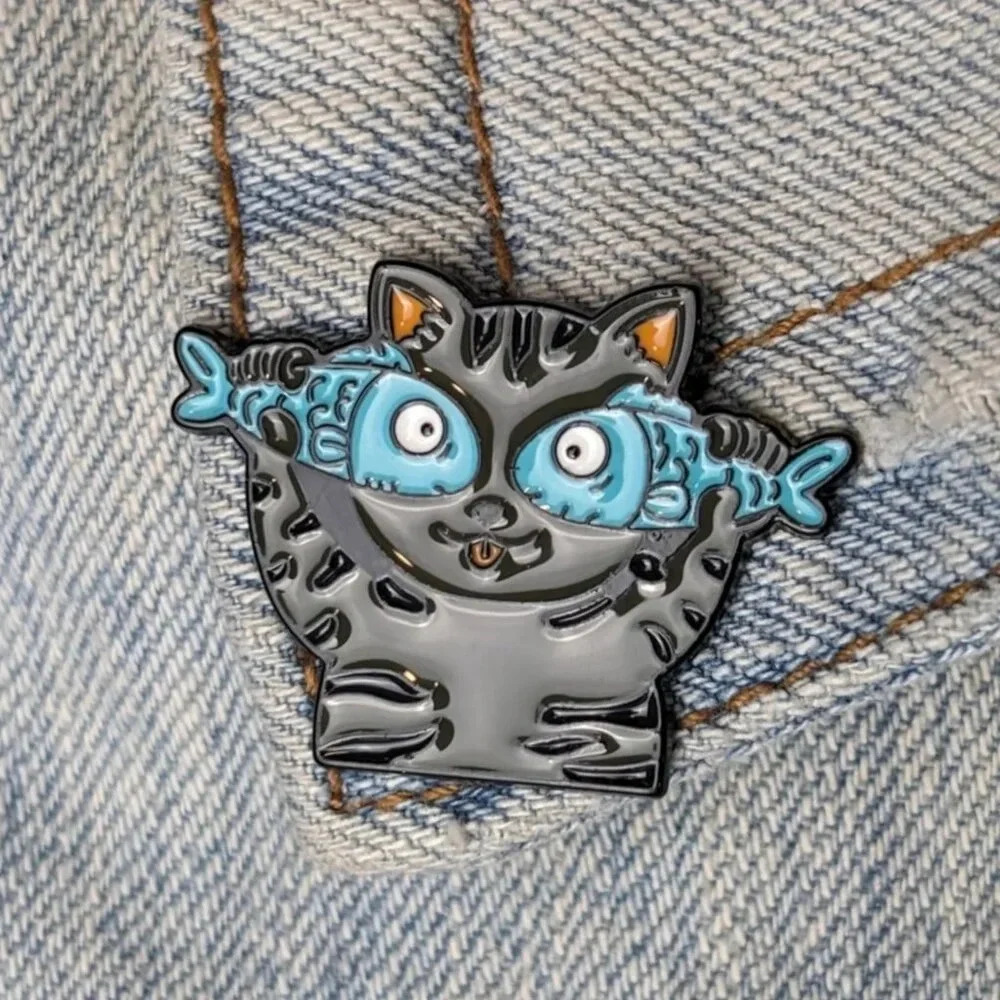 (5/$20) Cat Fishy Eyes Enamel Pin